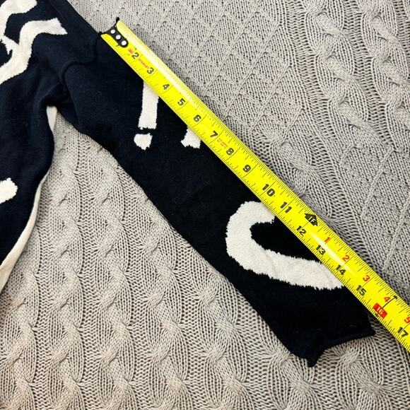 Lisa Todd Lightweight Intarsia "Misbehaving" Cashmere Blend V-Neck Sweater ~ S - Picture 11 of 15